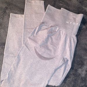 Large NVGTN contour seamless legging, grey